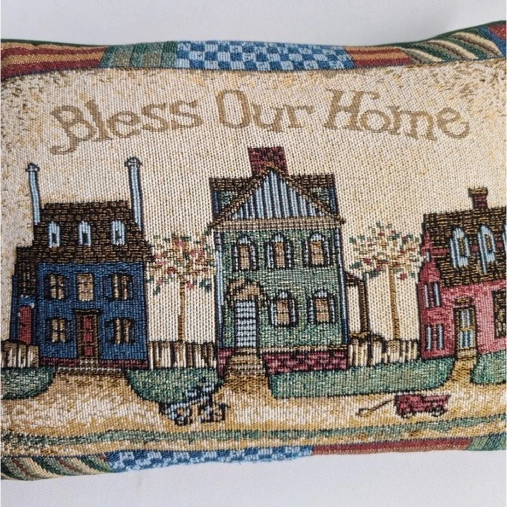 Handmade Vintage 90s Embroidered Cozy Grandmacore Decorative Small Pillow